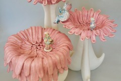 3 units with claw bases and tongue basins which hold small figures